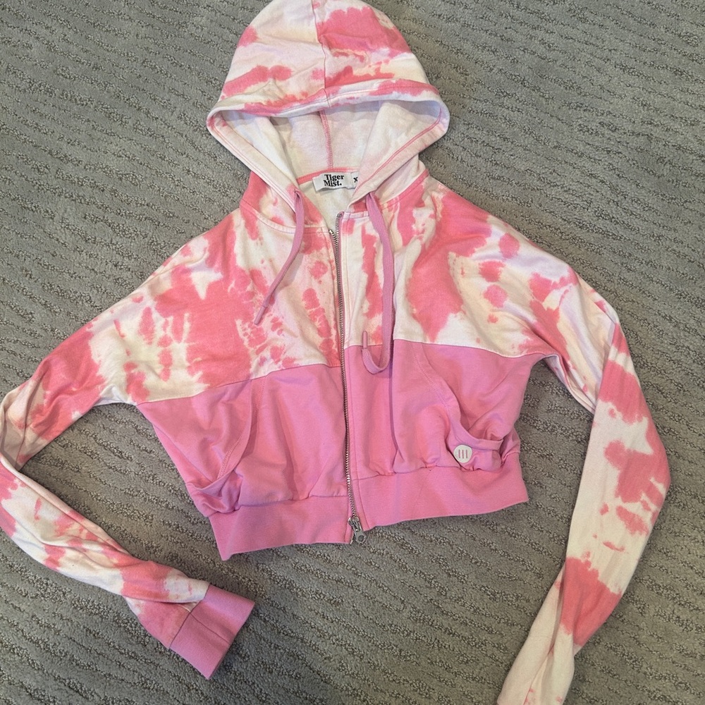 Tie-dye strawberry creme cropped zip up from Tiger mist.